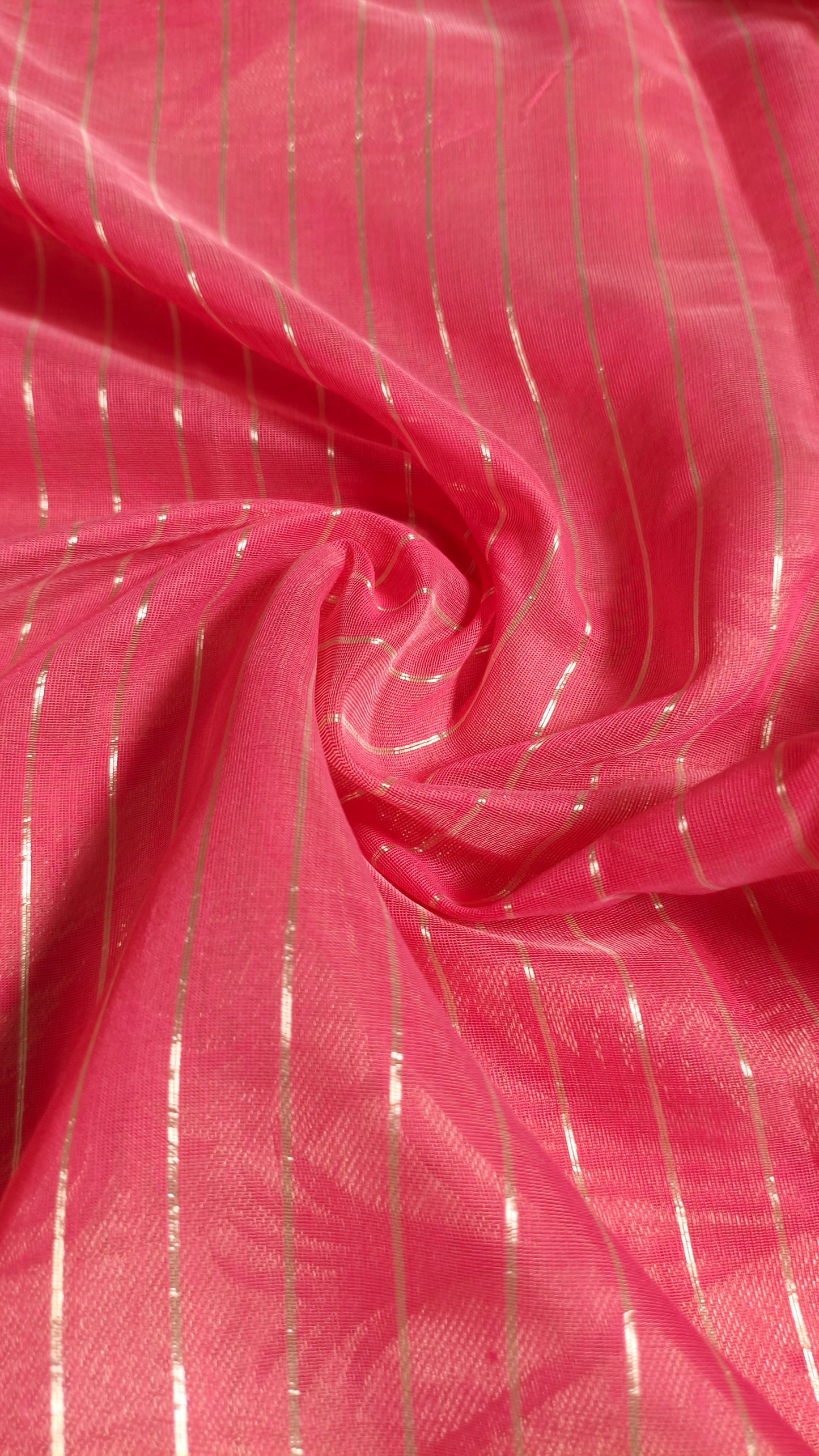 RAAGINI Fuchsia Glow