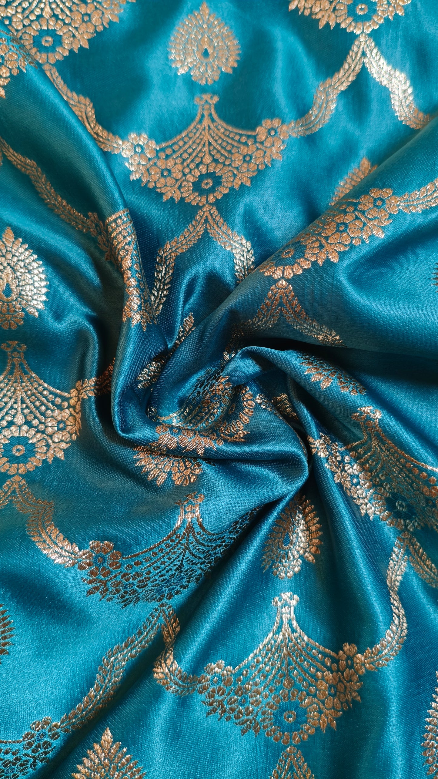 Suneri Resham Turquoise