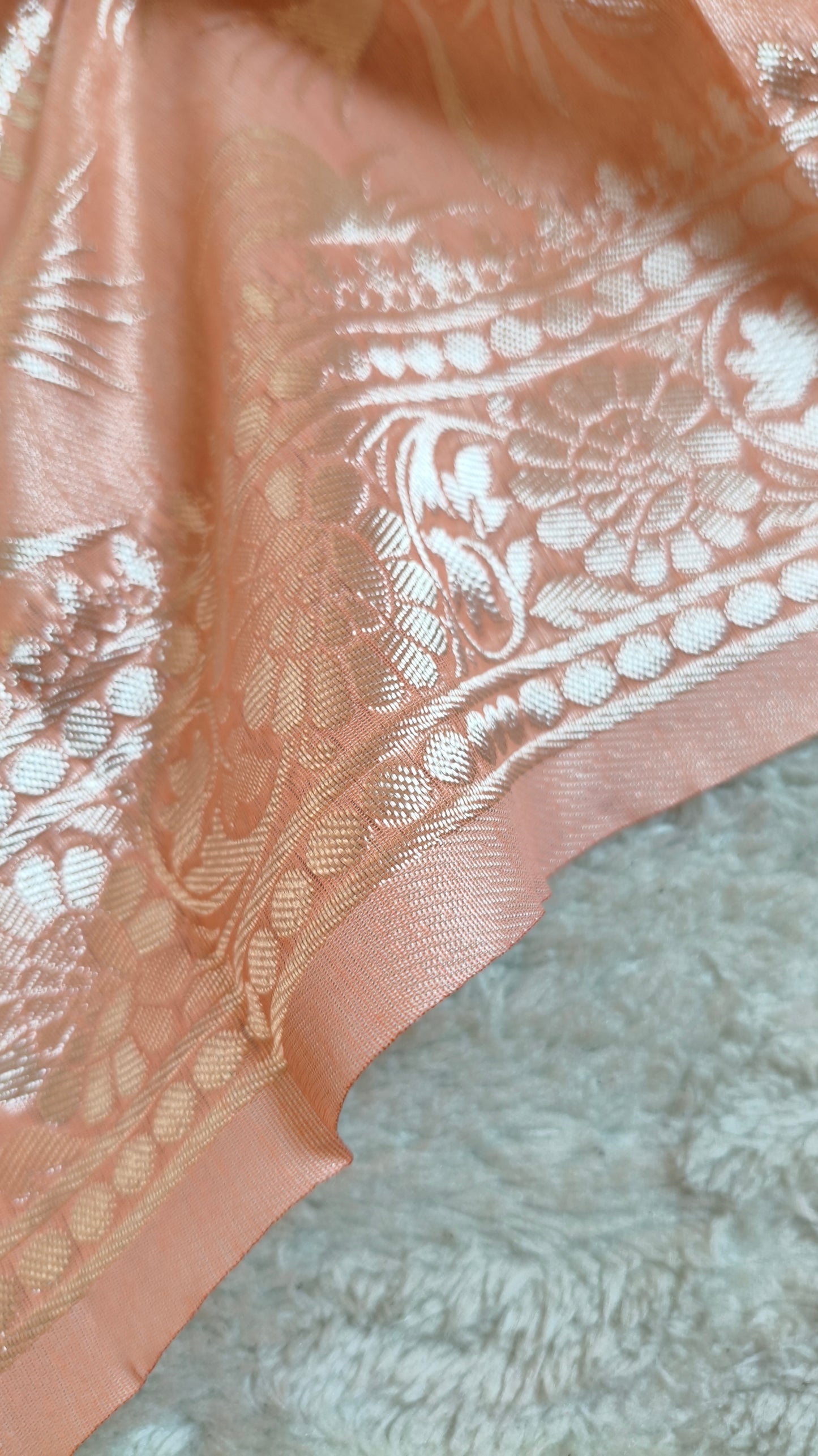RAAGINI Almond Beige