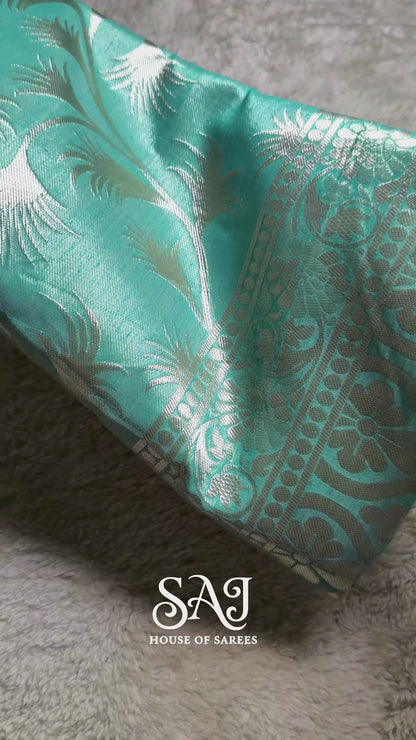 RAAGINI Aqua Splash